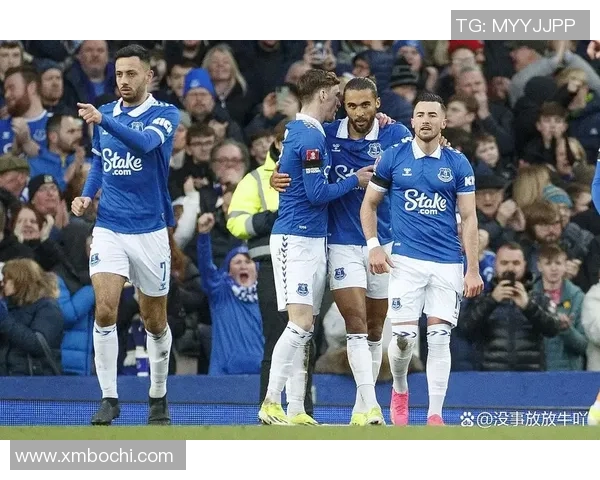 埃弗顿与西汉姆对决分析及赛前展望全面解读